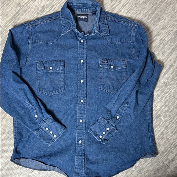 Wrangler Other - Wrangler Men's Classic Blue Pearl Snap Shirt Size 17.5x36